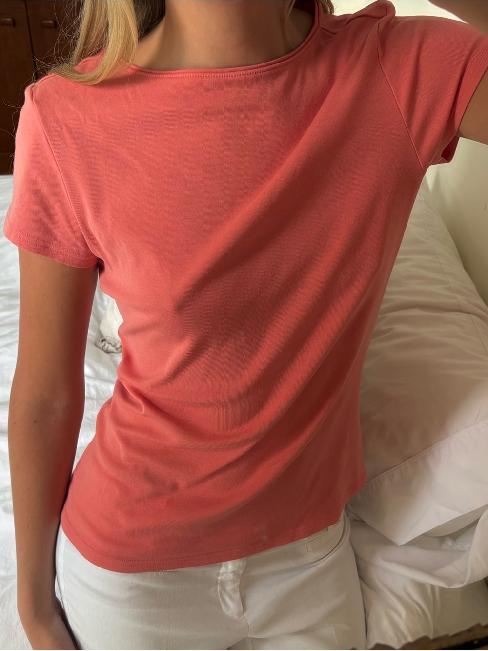 90's y2k coral t shirt
